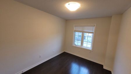 For Lease - 192 Northvale Road, Markham, Ontario - Photo 2