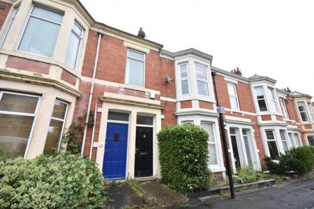 6 Bed - Fairfield Road, Jesmond - Photo 3