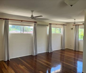 Beautiful 4 Bedroom, 1 Study Home in Annandale! - Photo 1
