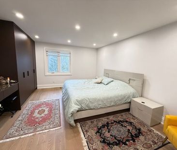 For Lease - 35 Hammond Drive Unit# Main, Aurora, Ontario - Photo 6