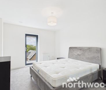 1 bedroom flat to rent - Photo 2