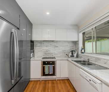 Family Home - Photo 6