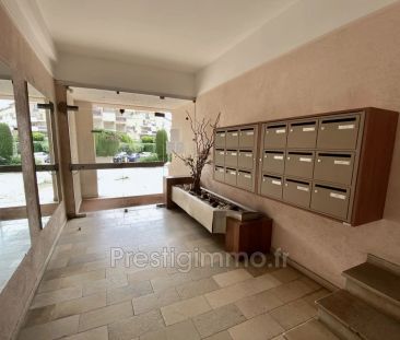 Centre-ville, Location appartement 2 pièces 46 m² - Photo 6