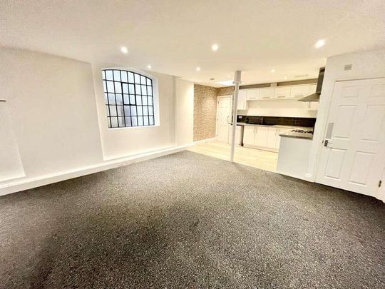 Essex Street, Southend-on-sea, Essex, SS1 - Photo 1