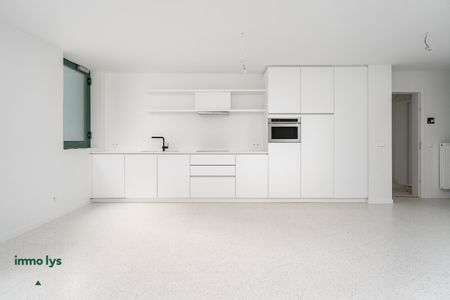 afgewerkt nieuwbouwappartement centrum Kortrijk - Photo 3