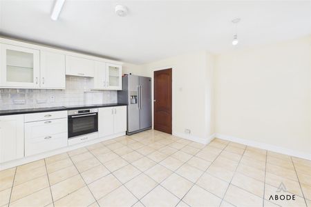 Vicarage Drive, Stramshall, Uttoxeter ST14 5DL - Photo 5