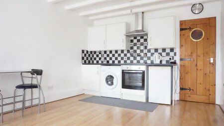 Studio to rent - Photo 4