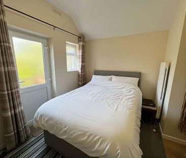 Leamington Road, Stivichall Manor, CV3 - Photo 3