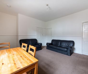 4 bed terraced house to rent in Ninth Avenue, Newcastle Upon Tyne, NE6 - Photo 3