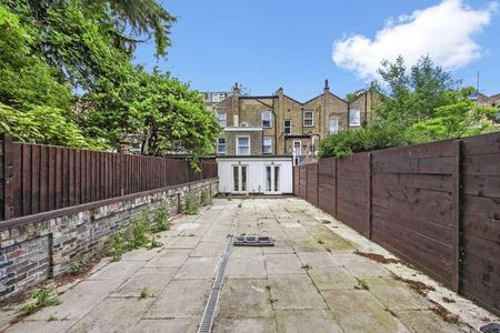 Axminster Road, Holloway, N7 - Photo 2