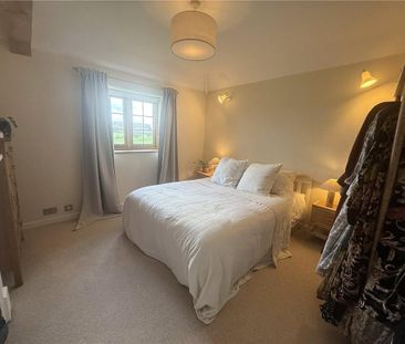 3 bedroom detached house to rent - Photo 2