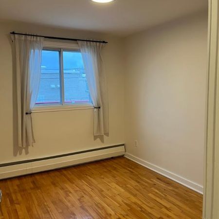 LaSalle 5 1/2 Renové ensoleillée - Photo 4