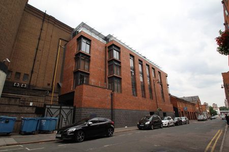 2 bedroom penthouse to rent - Photo 4