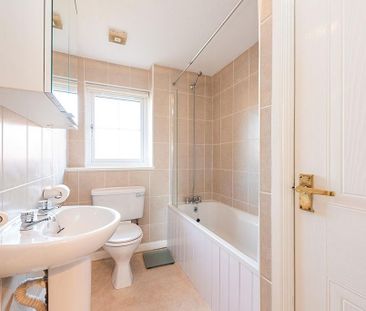 2 bedroom terraced house to rent - Photo 5