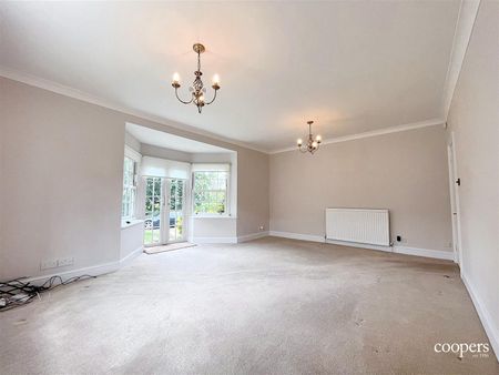 2 bedroom maisonette - Photo 4