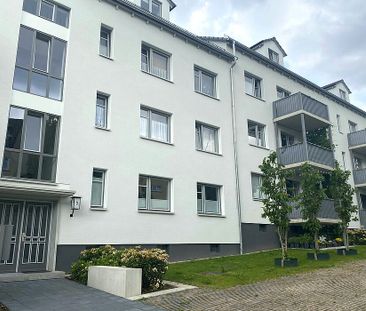 Schöne 2 ZKB mit Balkon nahe Park Schönfeld! - Photo 3