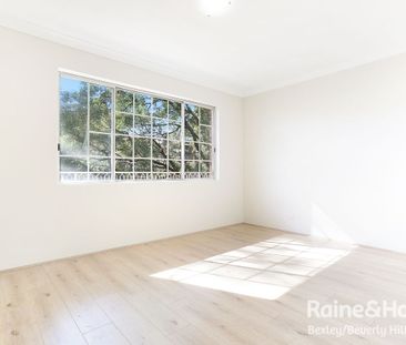 13/26-30 Hampton Court Road, Carlton, NSW 2218 - Photo 5