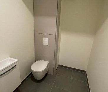 Location Appartement 2 pièces 51m² MULHOUSE 68200 - Photo 3