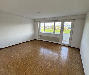 Wohnung mit Aussicht ins Grüne und die Berge mit zwei Balkone - Photo 1