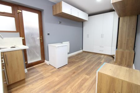 The Ridge, Purley - Photo 4