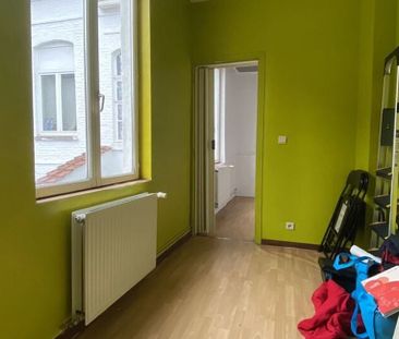 Appartement te huur in Tournai voor € 450 met 1 slaapkamer - Photo 6