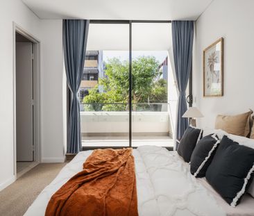 Parkside Home I Resort-Style Living I Footsteps to Woolworths - Photo 3
