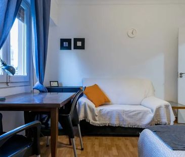 Calle de la Serrería, Valencia, Valencian Community 46022 - Photo 2