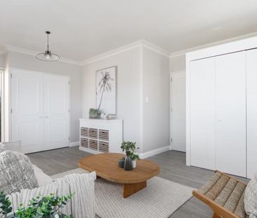 Stunning three bedroom home - Photo 4