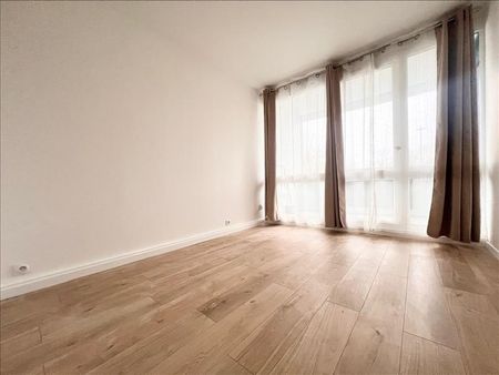 3 pièces - 62,02 m² - 1er étage - Colocation non autorisée - Photo 2