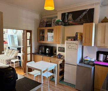 1 Bed Flat, Cunningham Park, HA1 - Photo 6