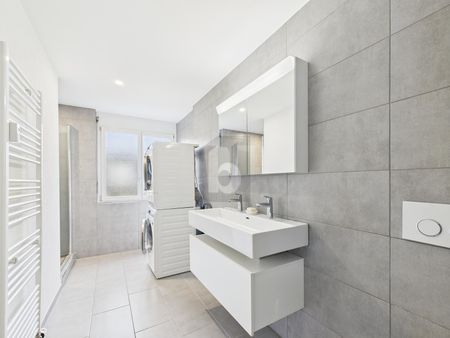 MODERN STANDARD, GENEROUS LIVING SPACE - Foto 3