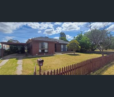 13 Hampden Street, Finley, NSW 2713 - Photo 2