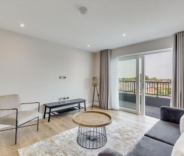 2 bedroom flat to rent - Photo 3