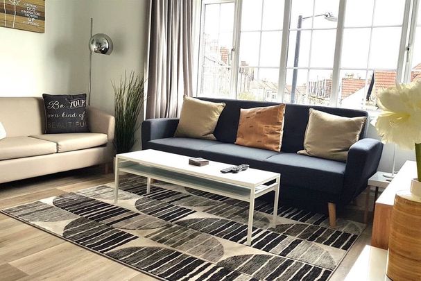 5 Bed Flat, Redland, BS6 - Photo 1