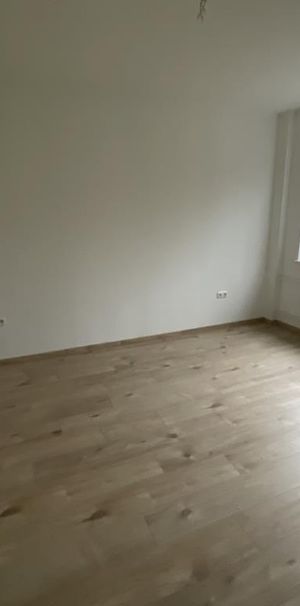 3-Zimmerwohnung im EG mit Balkon bezugsfertig - Photo 1