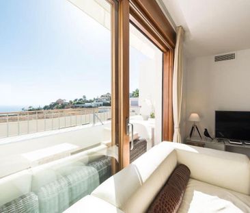 2 room luxury Apartment for rent in Marbella, Andalusia - Photo 3