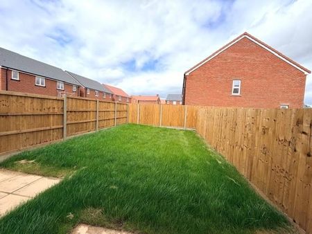 3 bedroom house to rent - Photo 2