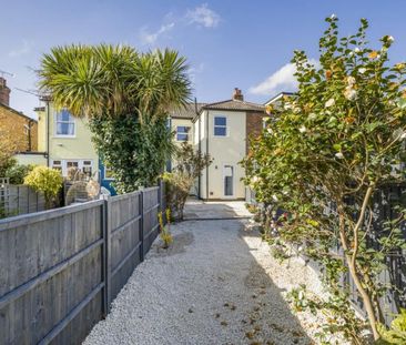 Glencoe Road, Weybridge, Surrey, KT13 - Photo 3