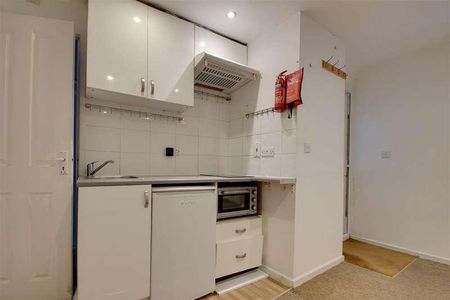 Western Place, Worthing, BN11 - Photo 4