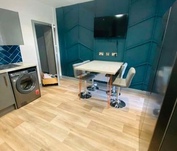 Balby Road, Doncaster, DN4 - Photo 6