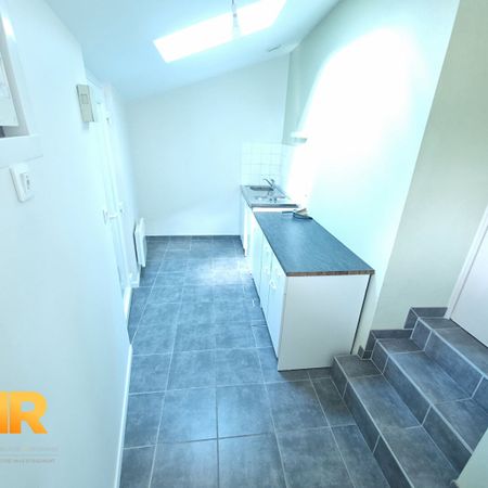 Location Appartement 1 pièce 30m² RENNES 35000 - Photo 3