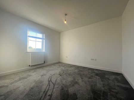 5 bedroom terraced house to rent - Photo 2