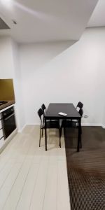 2 bed 2 bath - Photo 4