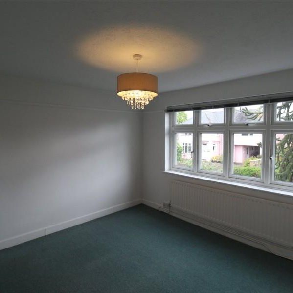 Sawbridgeworth, Hertfordshire - Photo 1