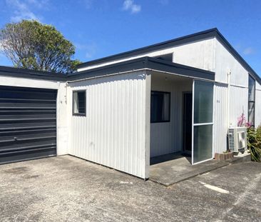 11B Brierley Place, Marfell - Photo 2