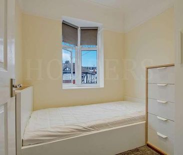 Vincent Gardens, London, NW2 - Photo 4