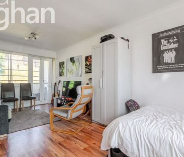 3 bedroom property to rent - Photo 1
