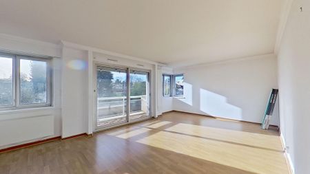 Location Appartement 3 pièces 76m² - Photo 3