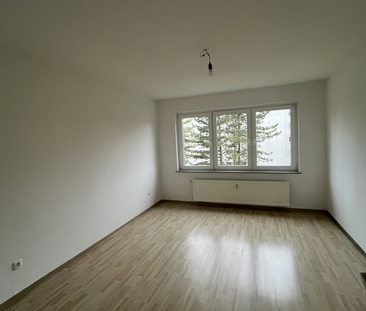 ~Helle 3-Zimmer mit Tageslichtbad und Balkon~**EINZUGSBEREIT** - Photo 1