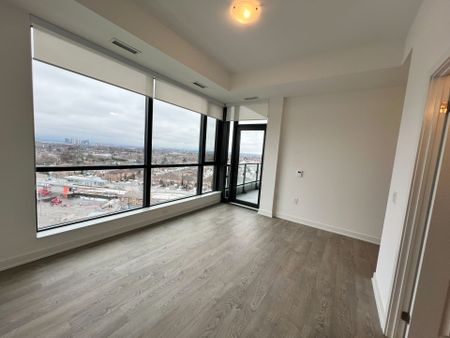 For Lease - 120 Eagle Rock Way Unit# 801, Vaughan, Ontario - Photo 4
